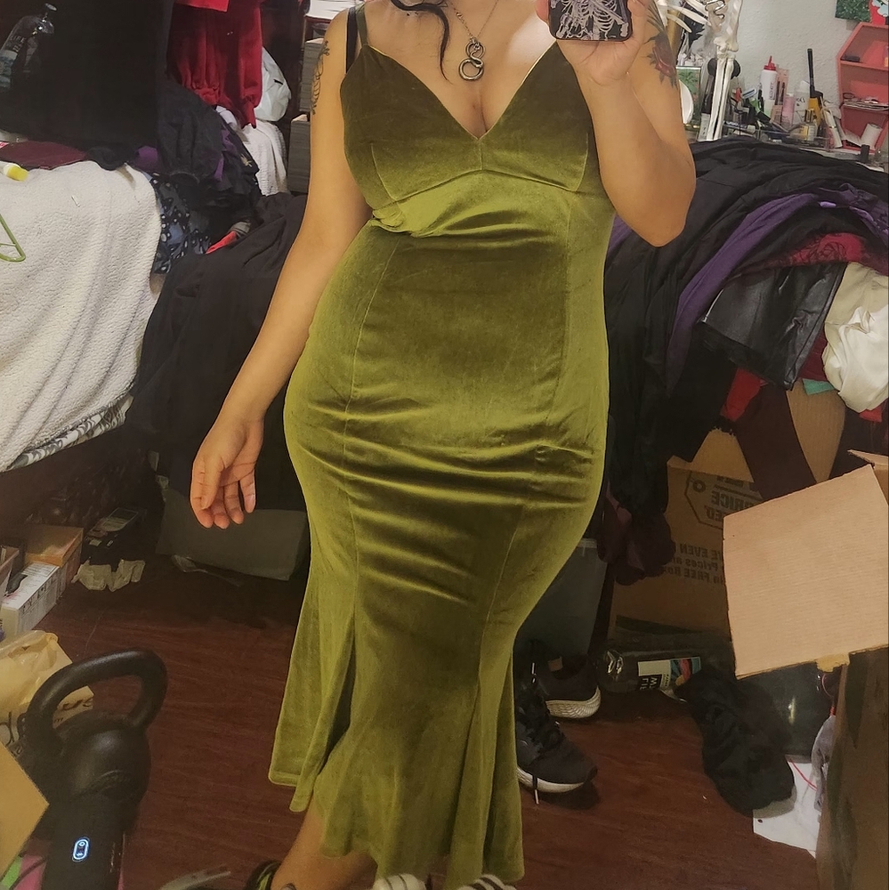 Venus slip dress - Picture 3 of 3